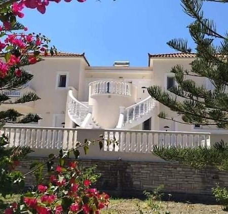 Villa Vourda 马拉斯豪克艾蒙普斯 外观 照片